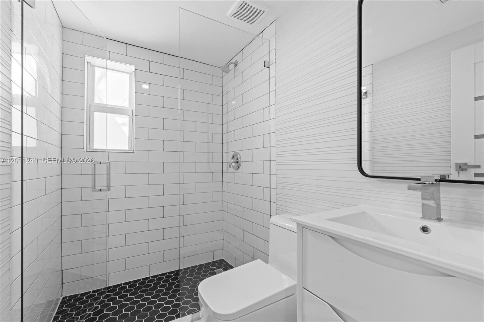 7286 Gary Ave, Miami Beach FL 33141
