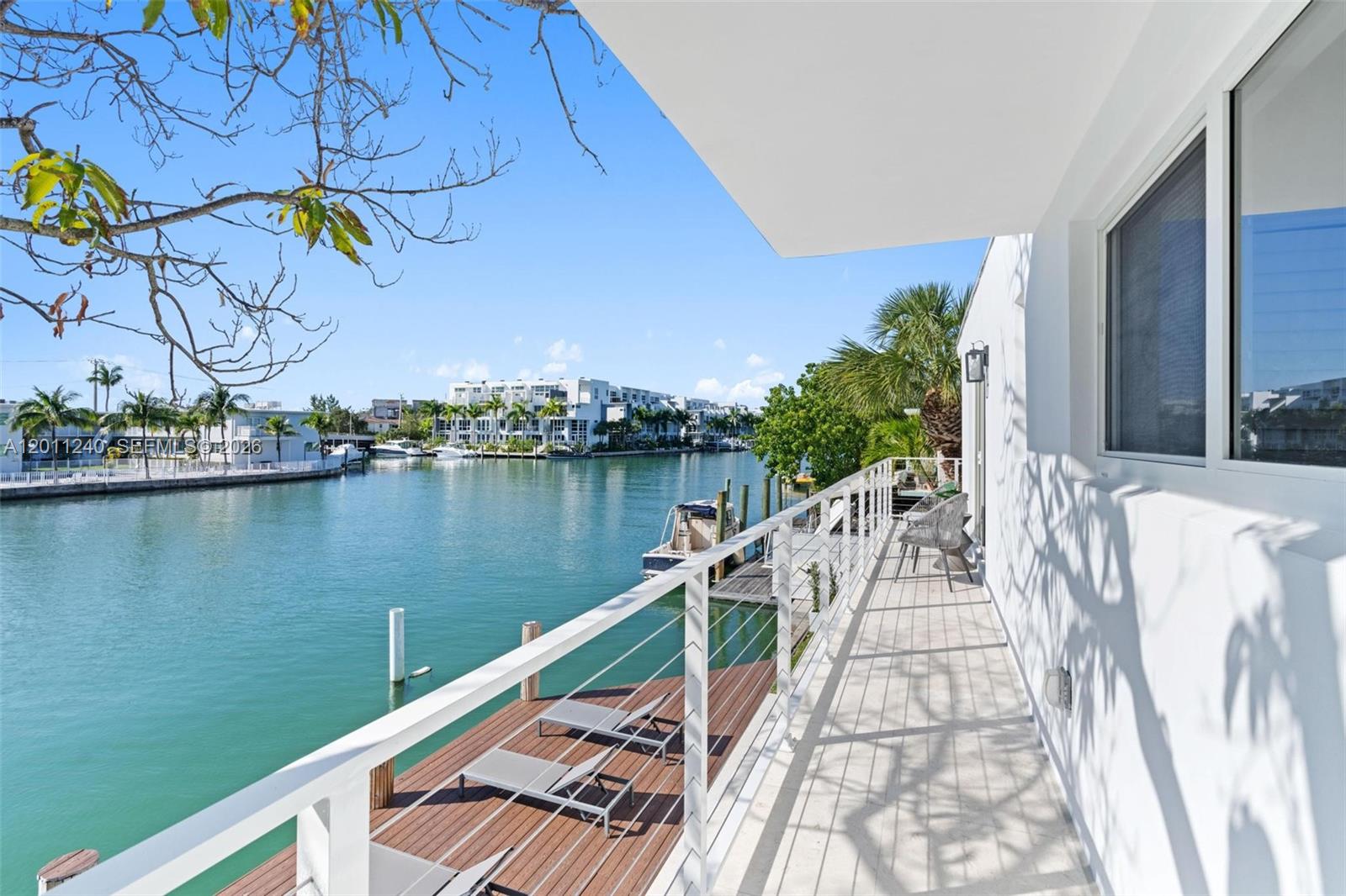 7286 Gary Ave, Miami Beach FL 33141