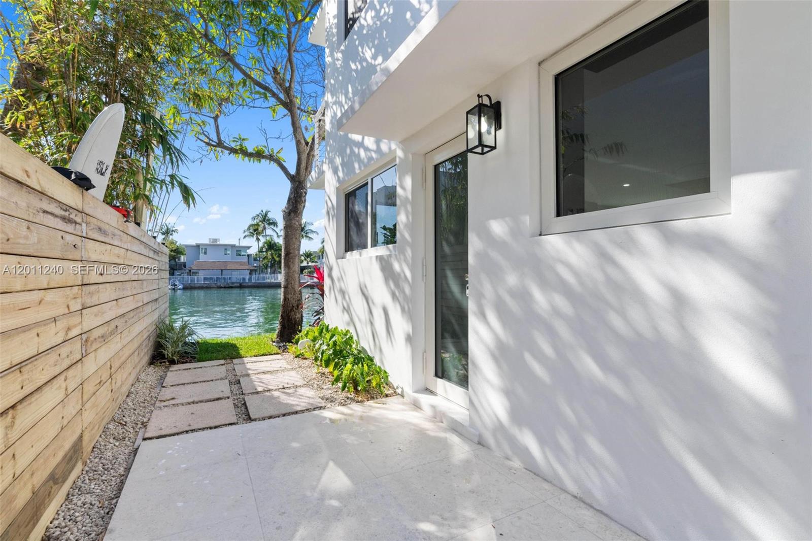 7286 Gary Ave, Miami Beach FL 33141