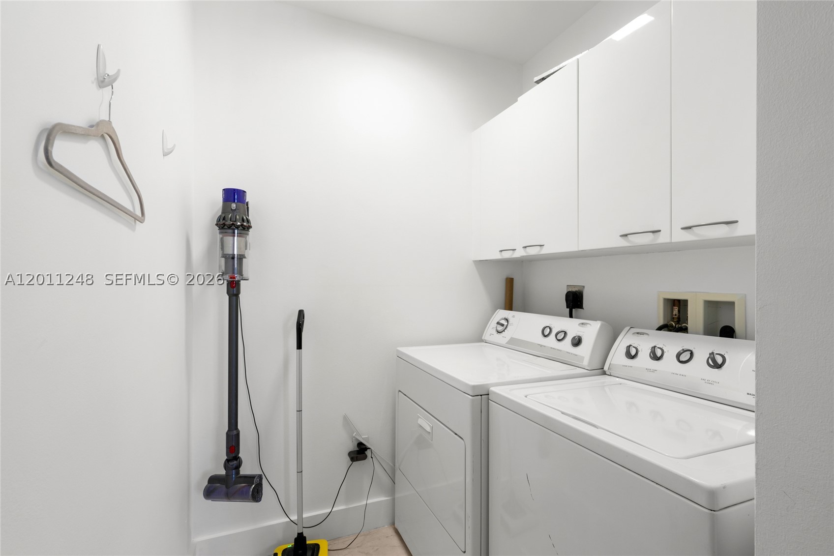 15901 Collins Ave #1206, Sunny Isles Beach FL 33160