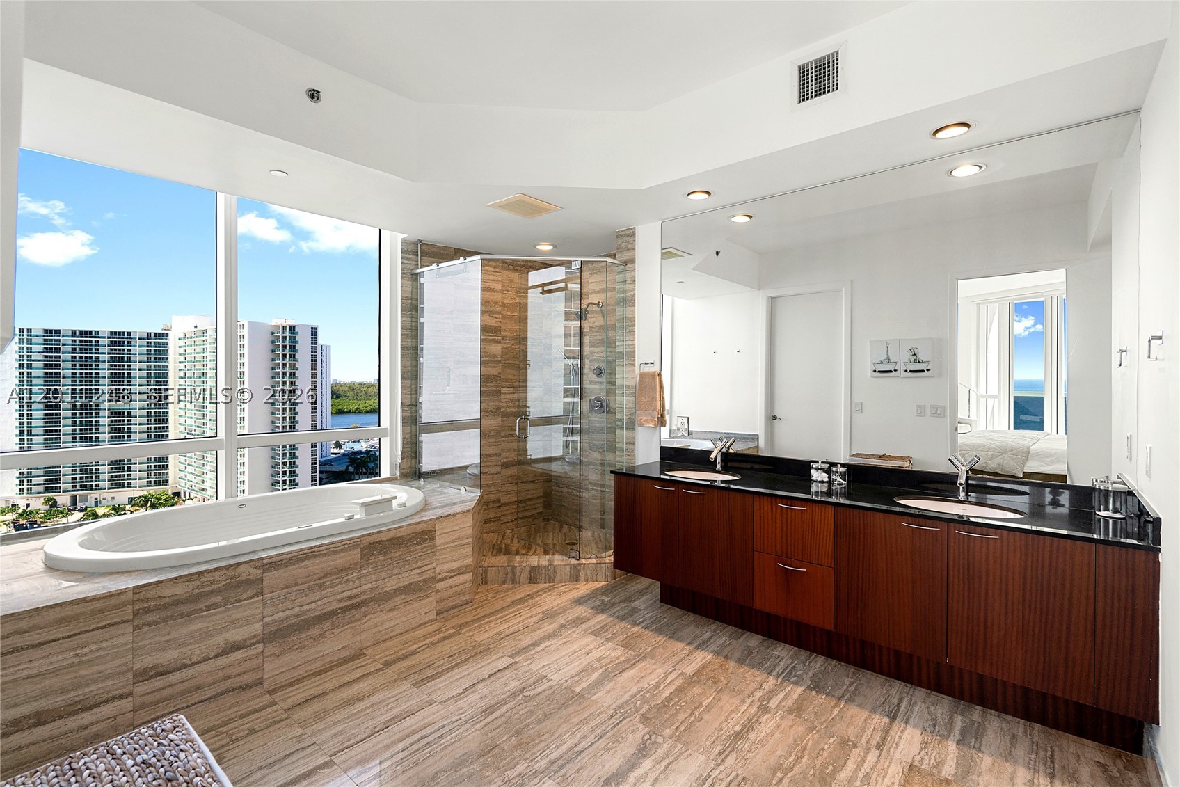 15901 Collins Ave #1206, Sunny Isles Beach FL 33160