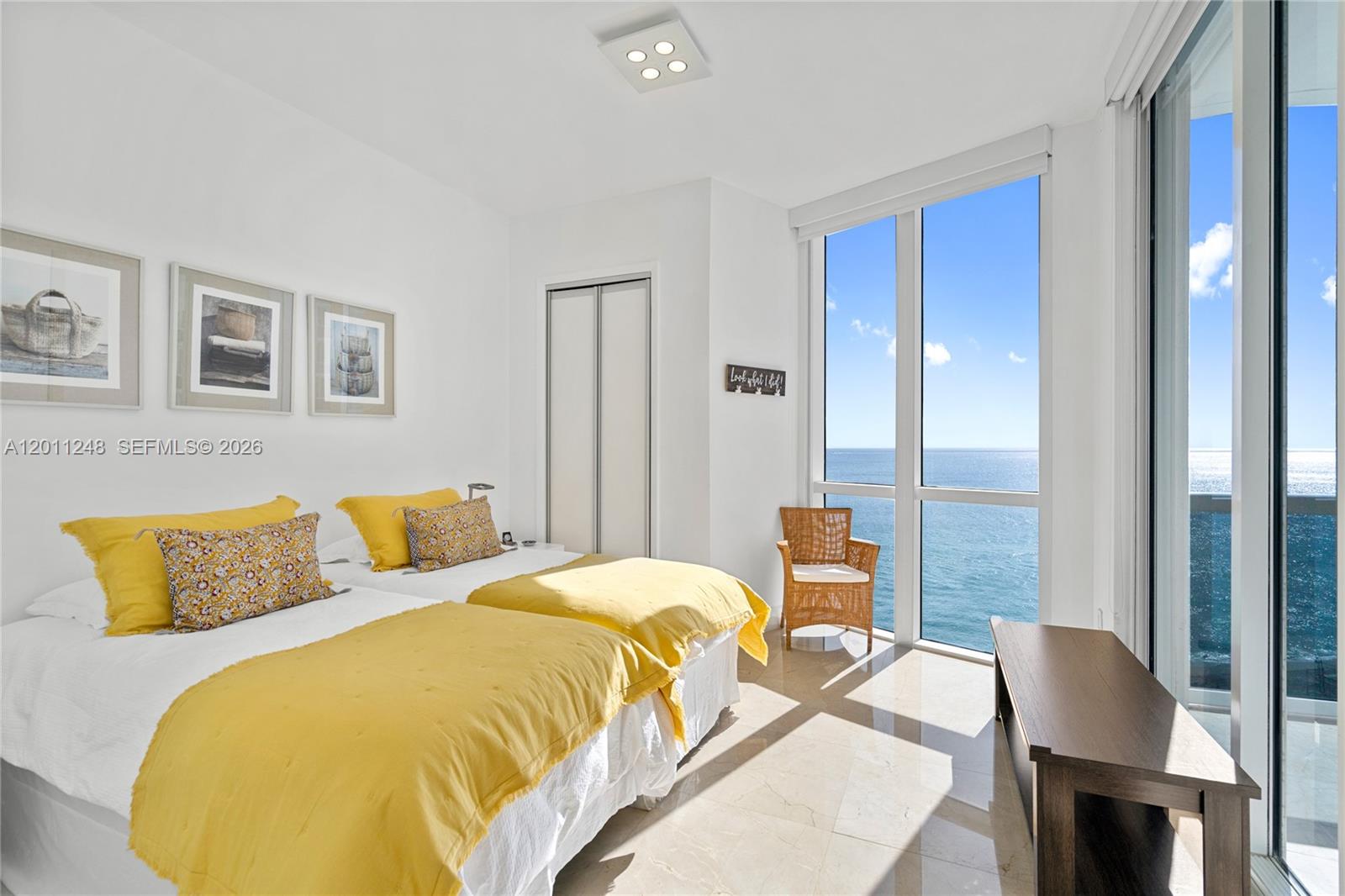 15901 Collins Ave #1206, Sunny Isles Beach FL 33160