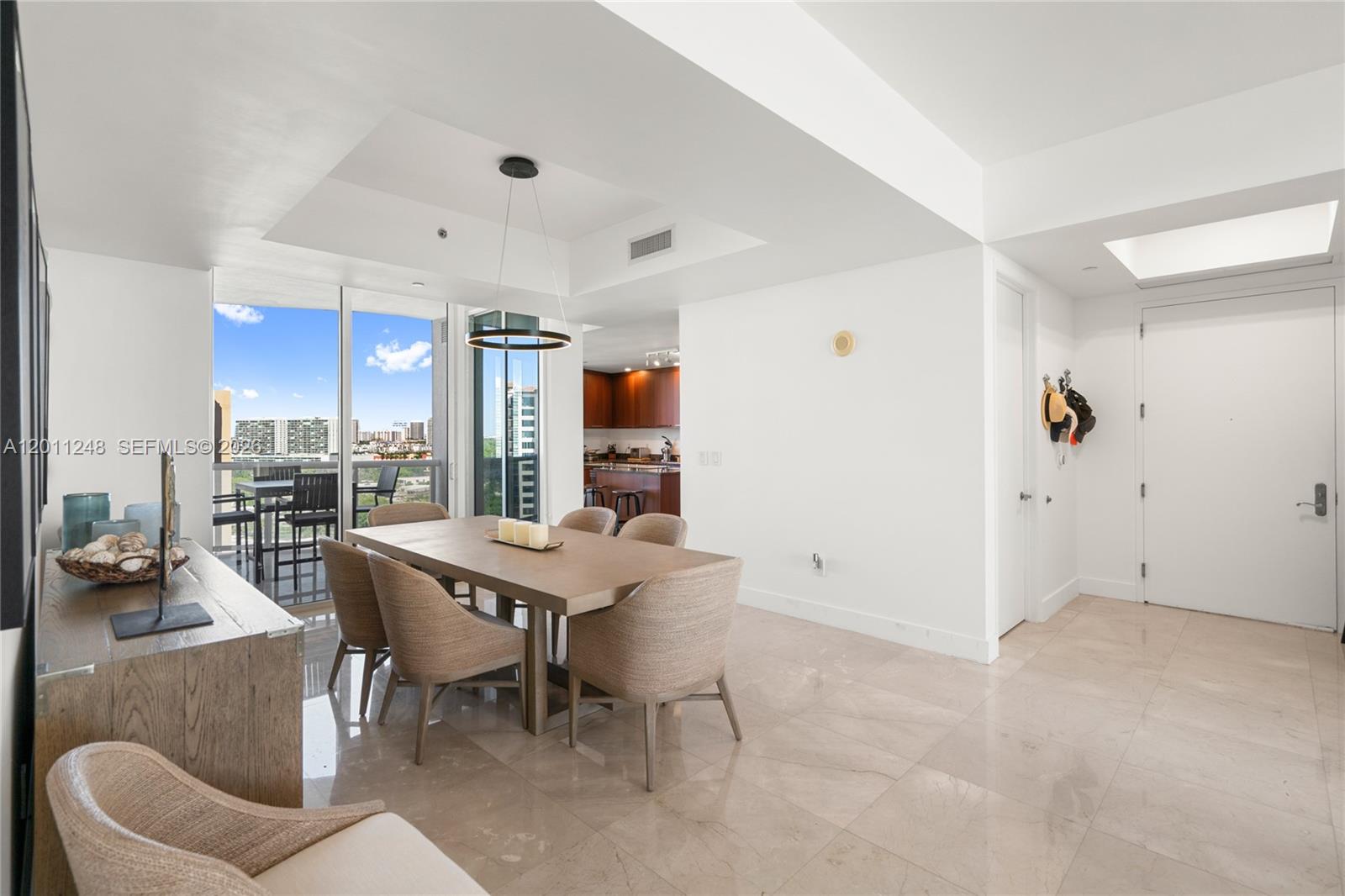 15901 Collins Ave #1206, Sunny Isles Beach FL 33160