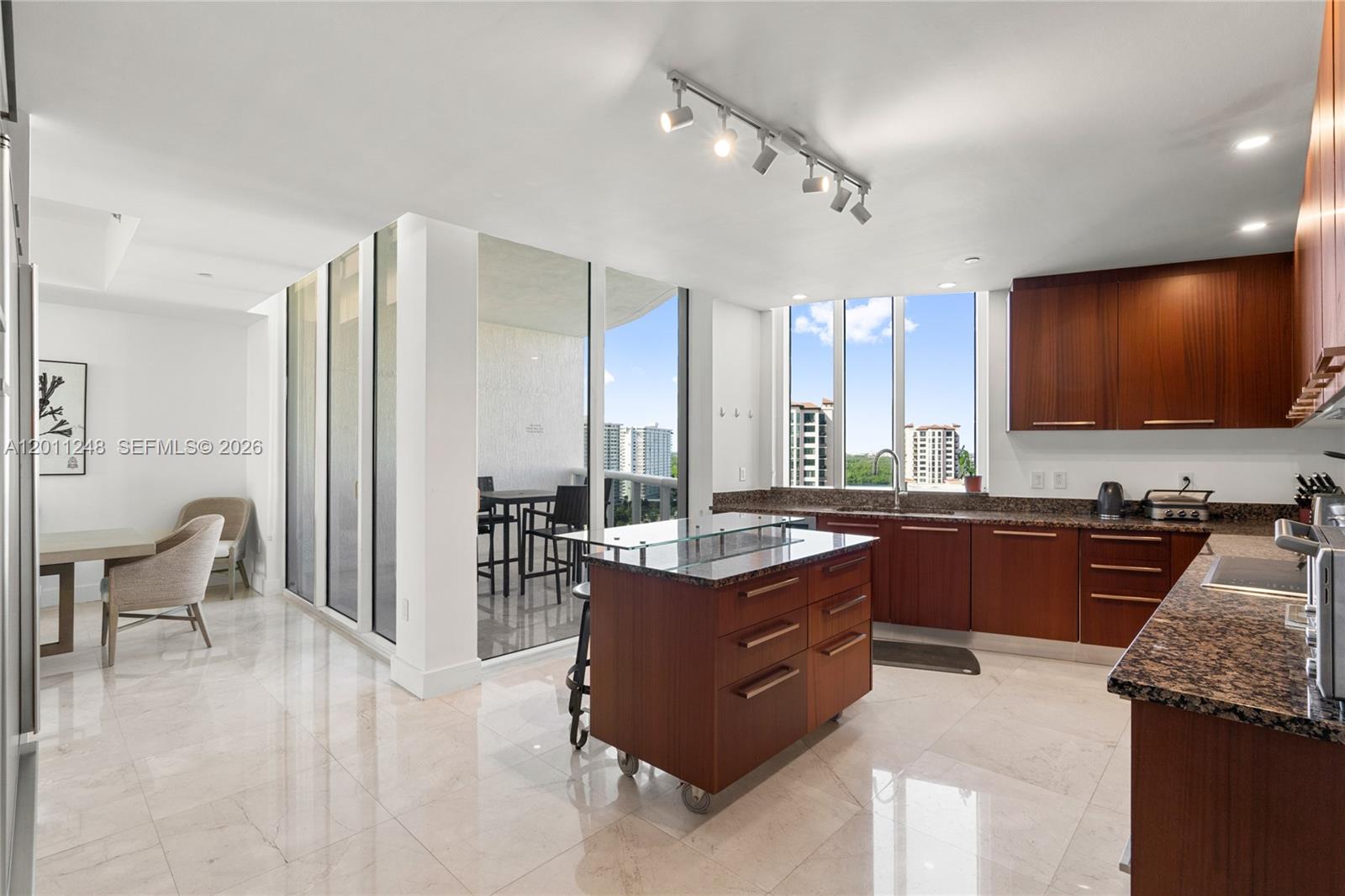 15901 Collins Ave #1206, Sunny Isles Beach FL 33160
