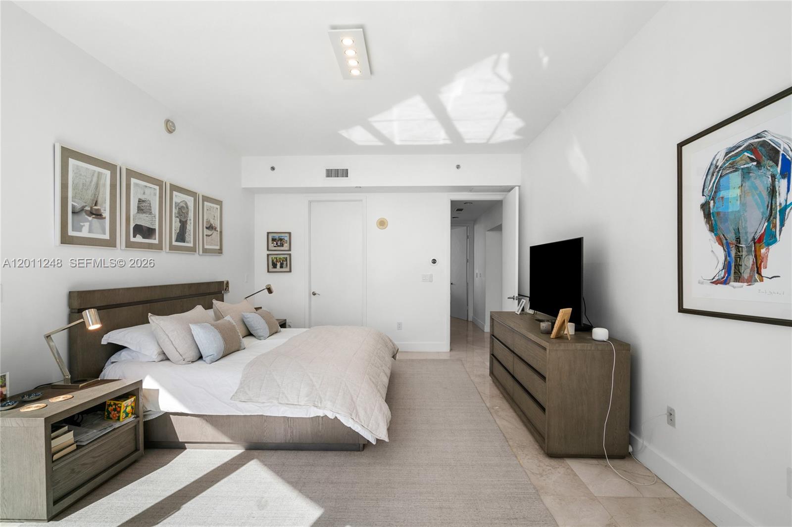 15901 Collins Ave #1206, Sunny Isles Beach FL 33160