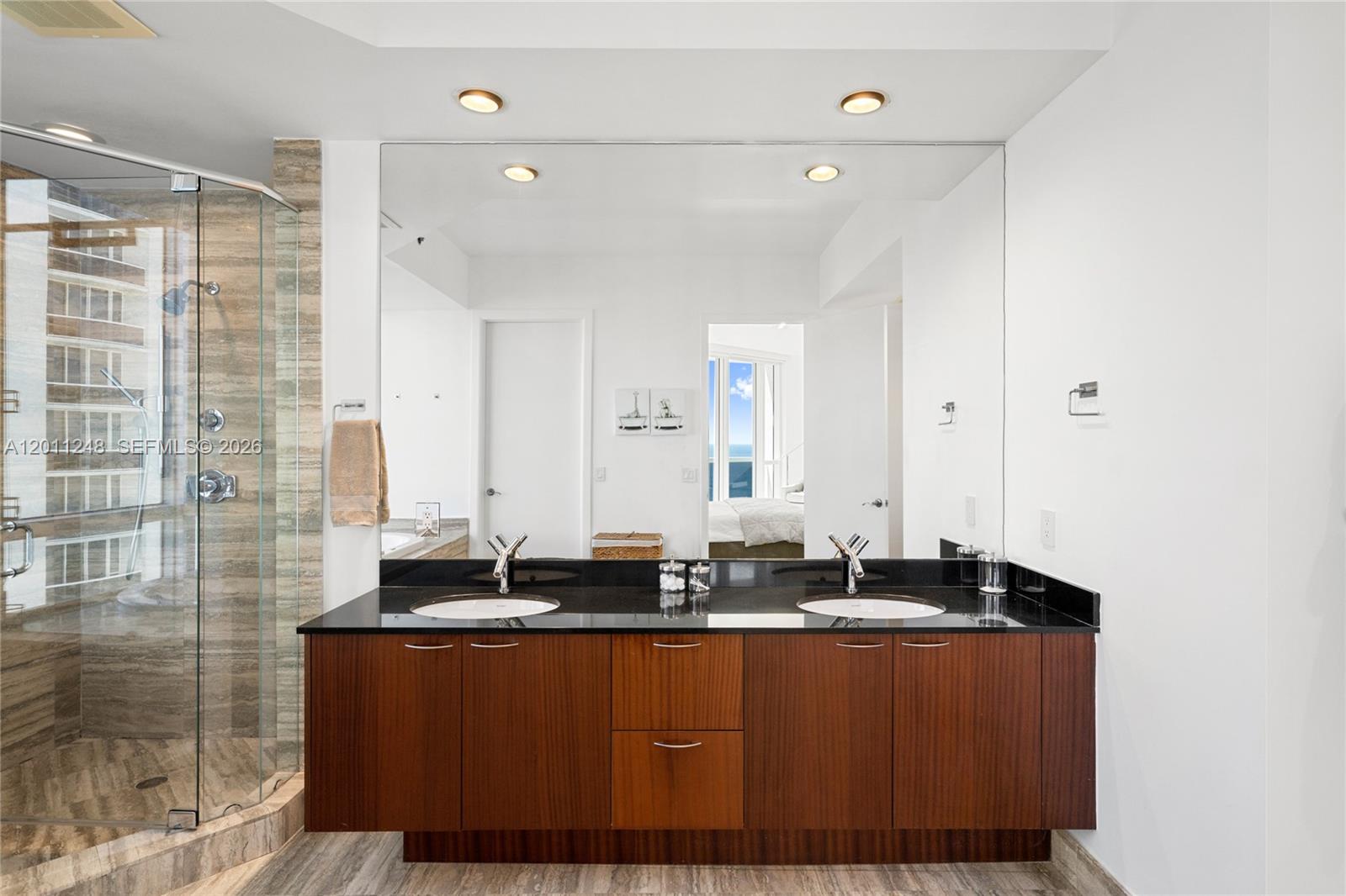 15901 Collins Ave #1206, Sunny Isles Beach FL 33160