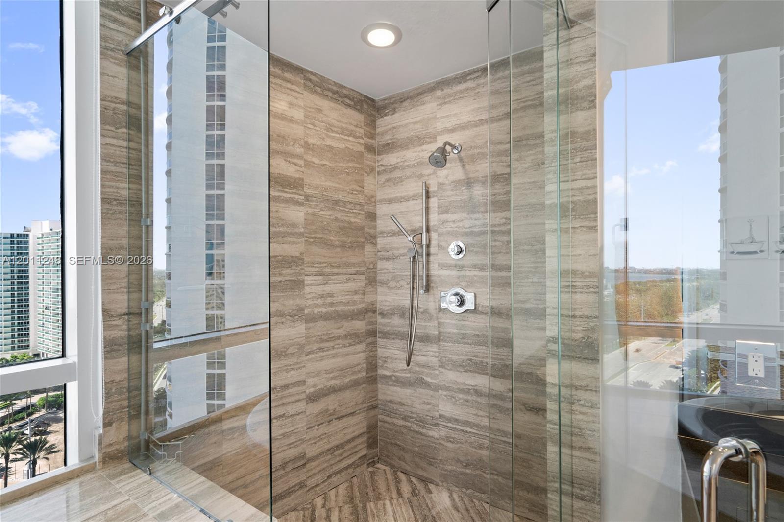 15901 Collins Ave #1206, Sunny Isles Beach FL 33160