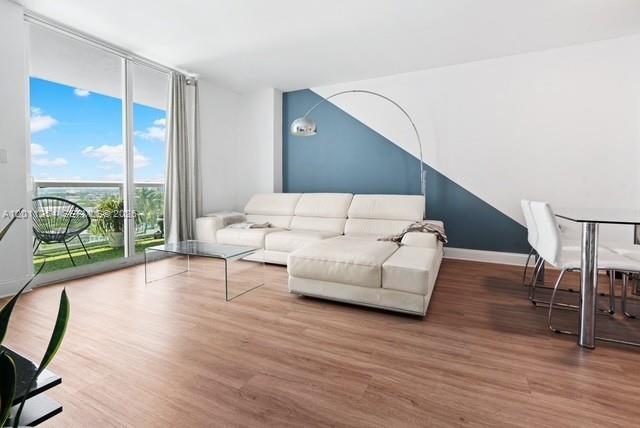 1800 N Bayshore Dr #1604, Miami FL 33132