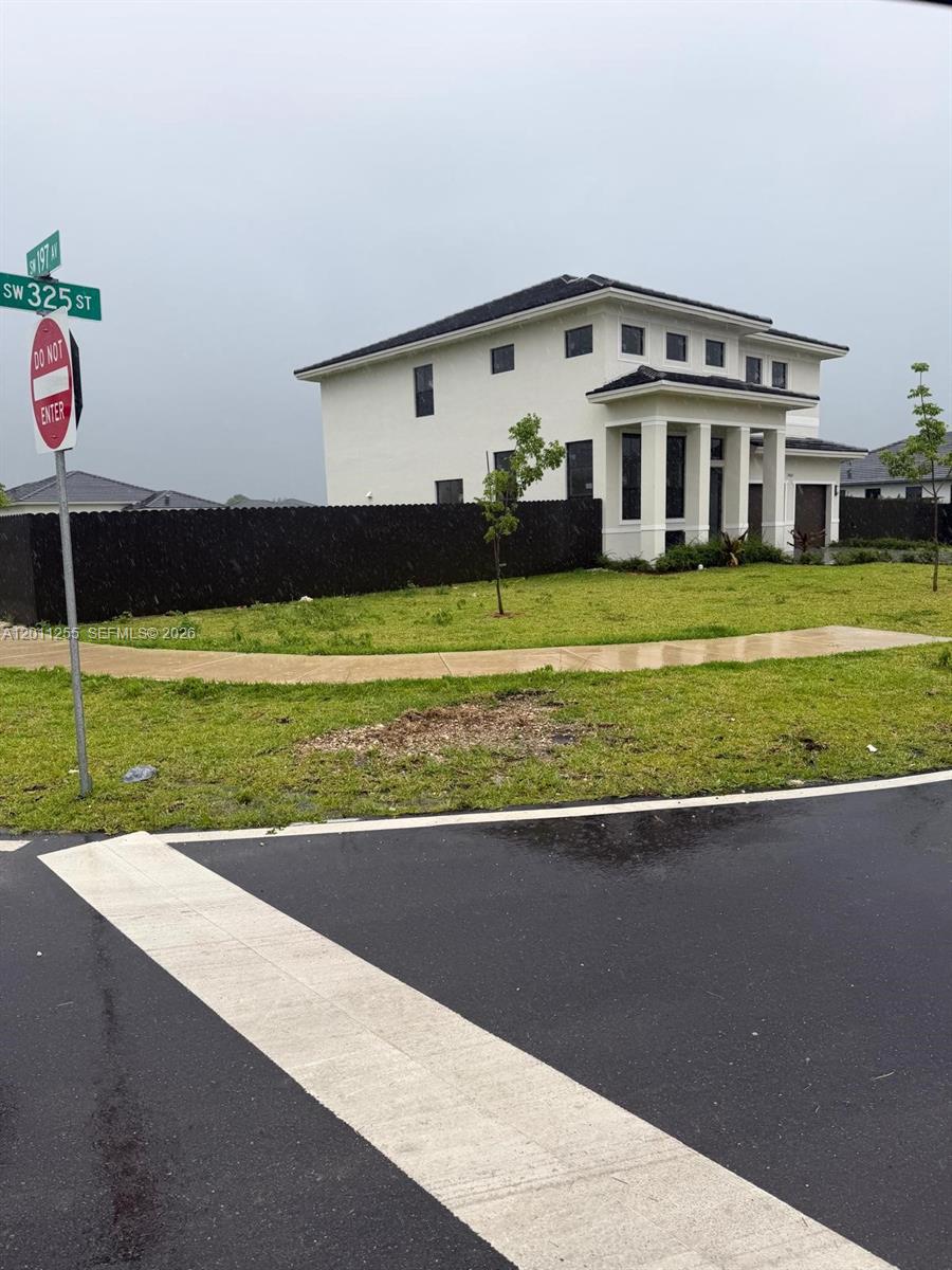 Homestead FL 33030 - A12011255