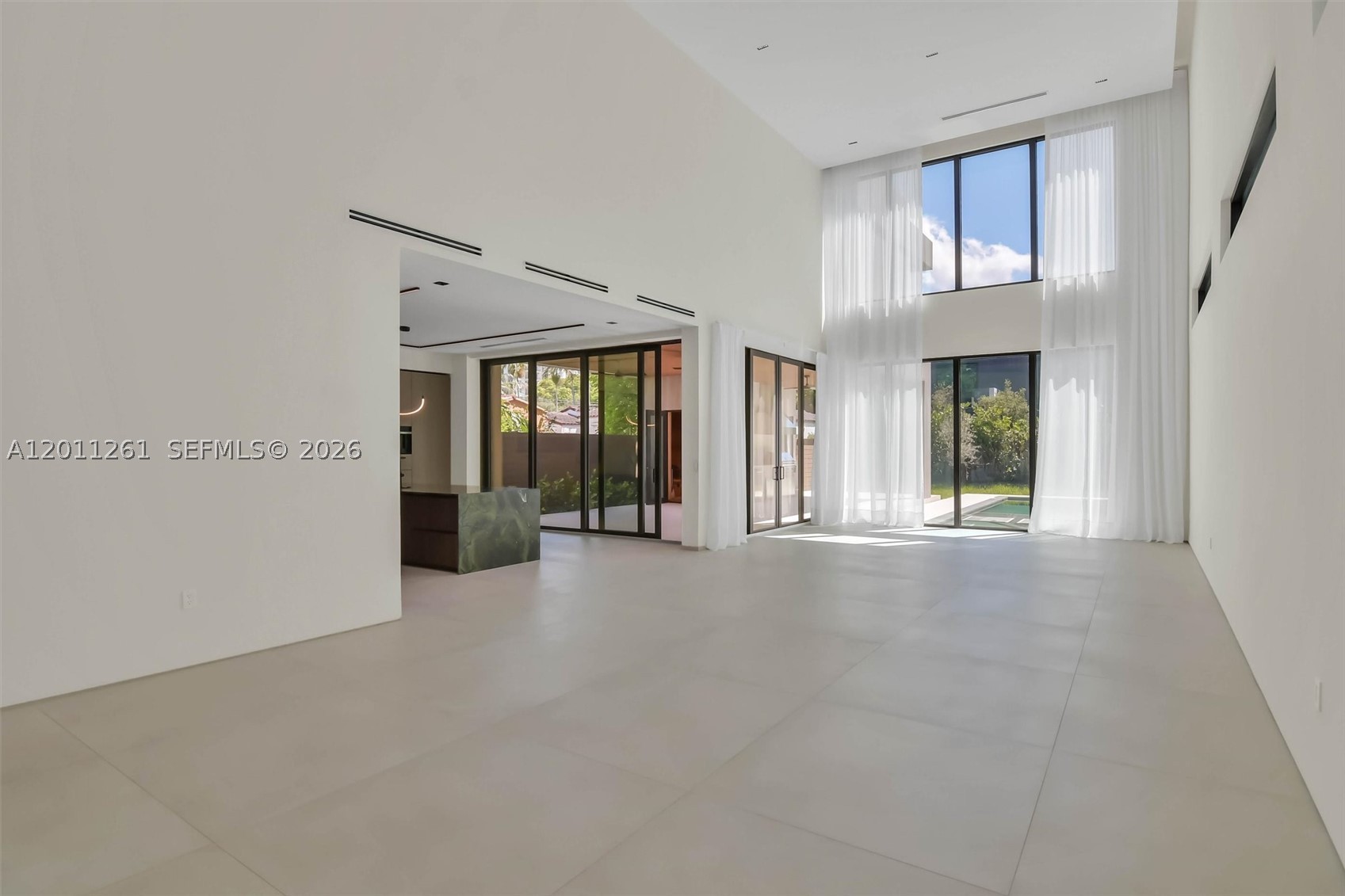 135 SW 29th Rd, Miami FL 33129