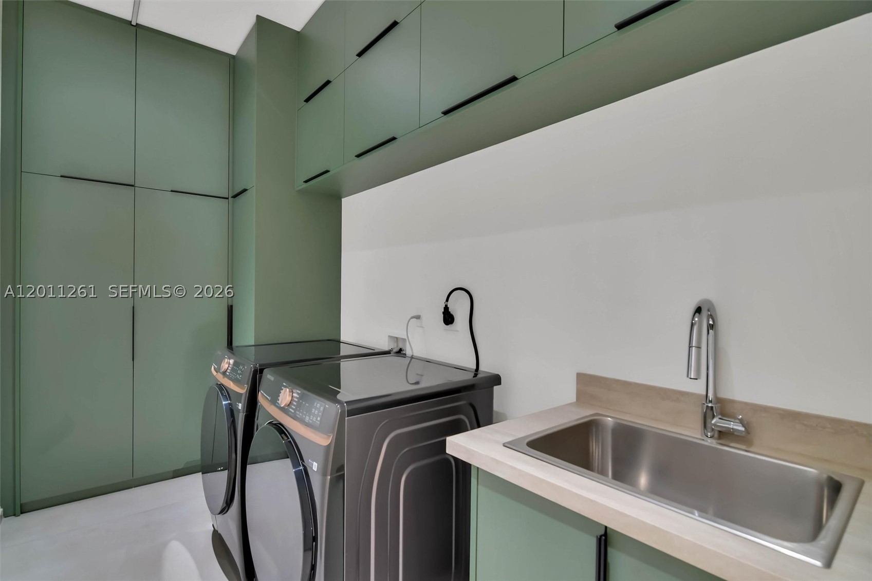135 SW 29th Rd, Miami FL 33129