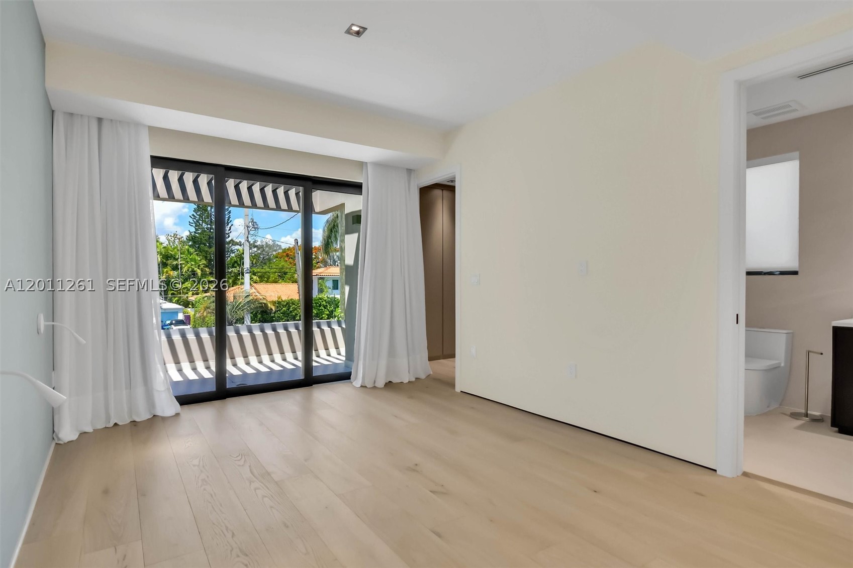 135 SW 29th Rd, Miami FL 33129