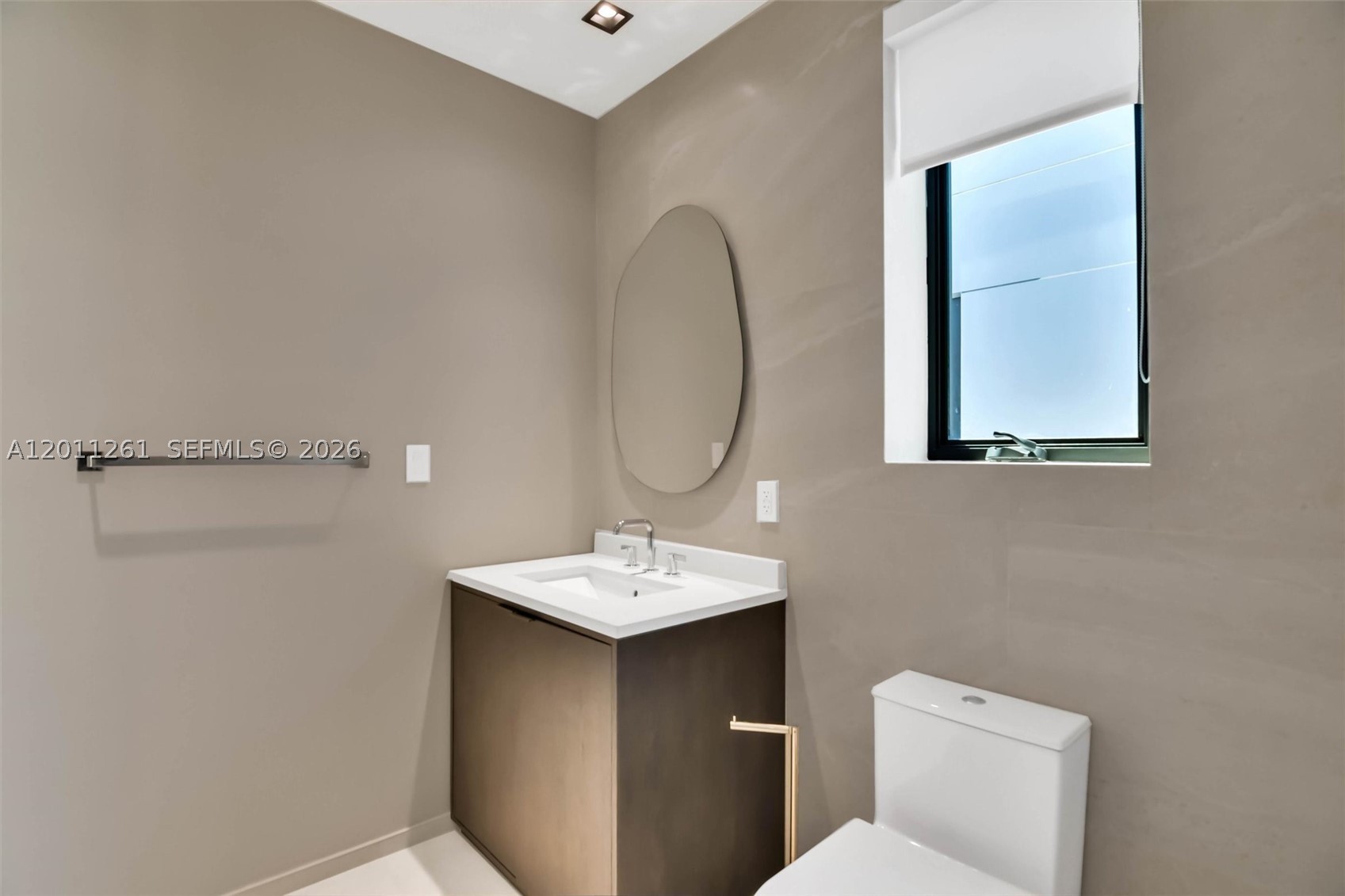 135 SW 29th Rd, Miami FL 33129