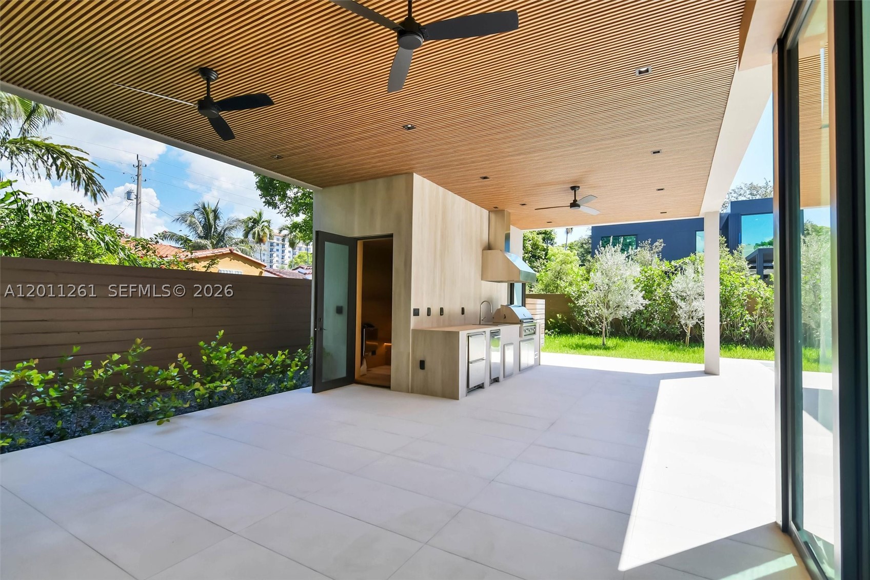 135 SW 29th Rd, Miami FL 33129