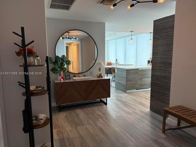 460 NE 28th St #3408, Miami FL 33137