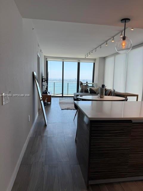 460 NE 28th St #3408, Miami FL 33137