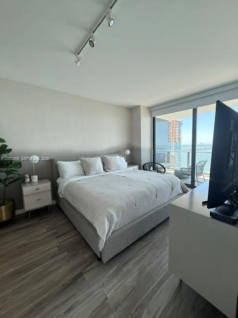 460 NE 28th St #3408, Miami FL 33137