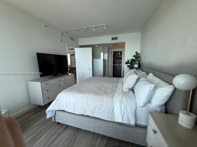 460 NE 28th St #3408, Miami FL 33137