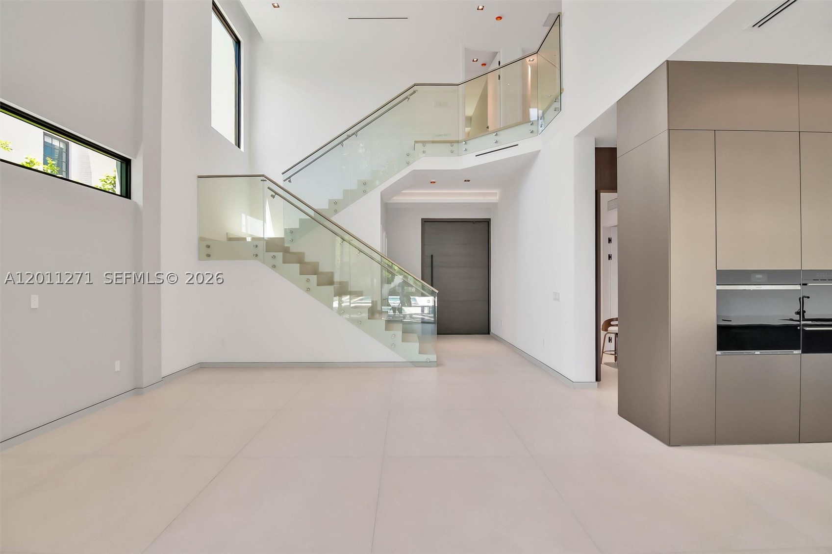 125 SW 29th Rd, Miami FL 33129