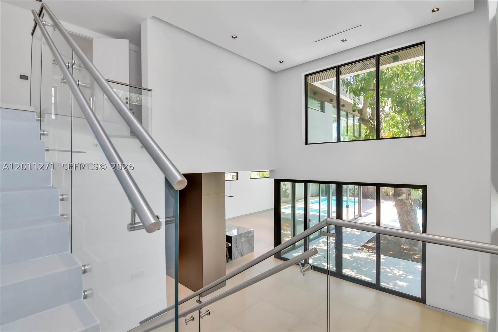 125 SW 29th Rd, Miami FL 33129