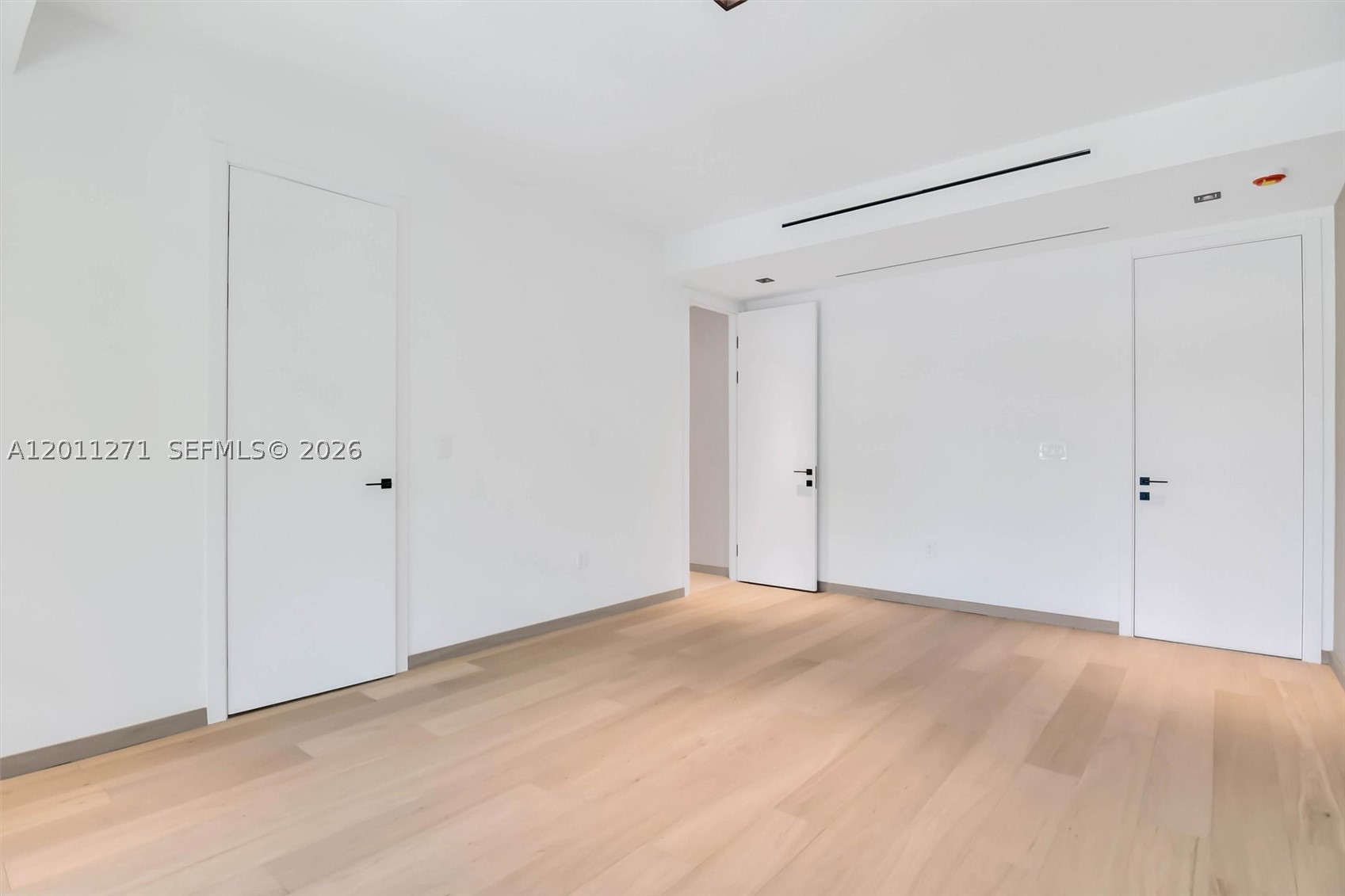 125 SW 29th Rd, Miami FL 33129