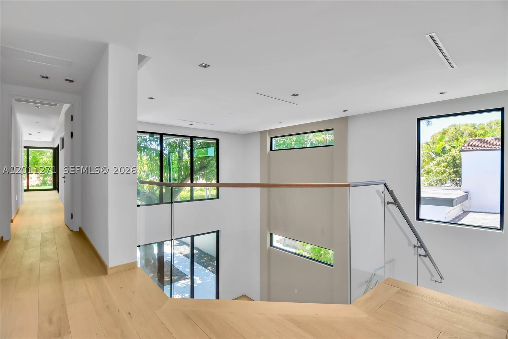 125 SW 29th Rd, Miami FL 33129