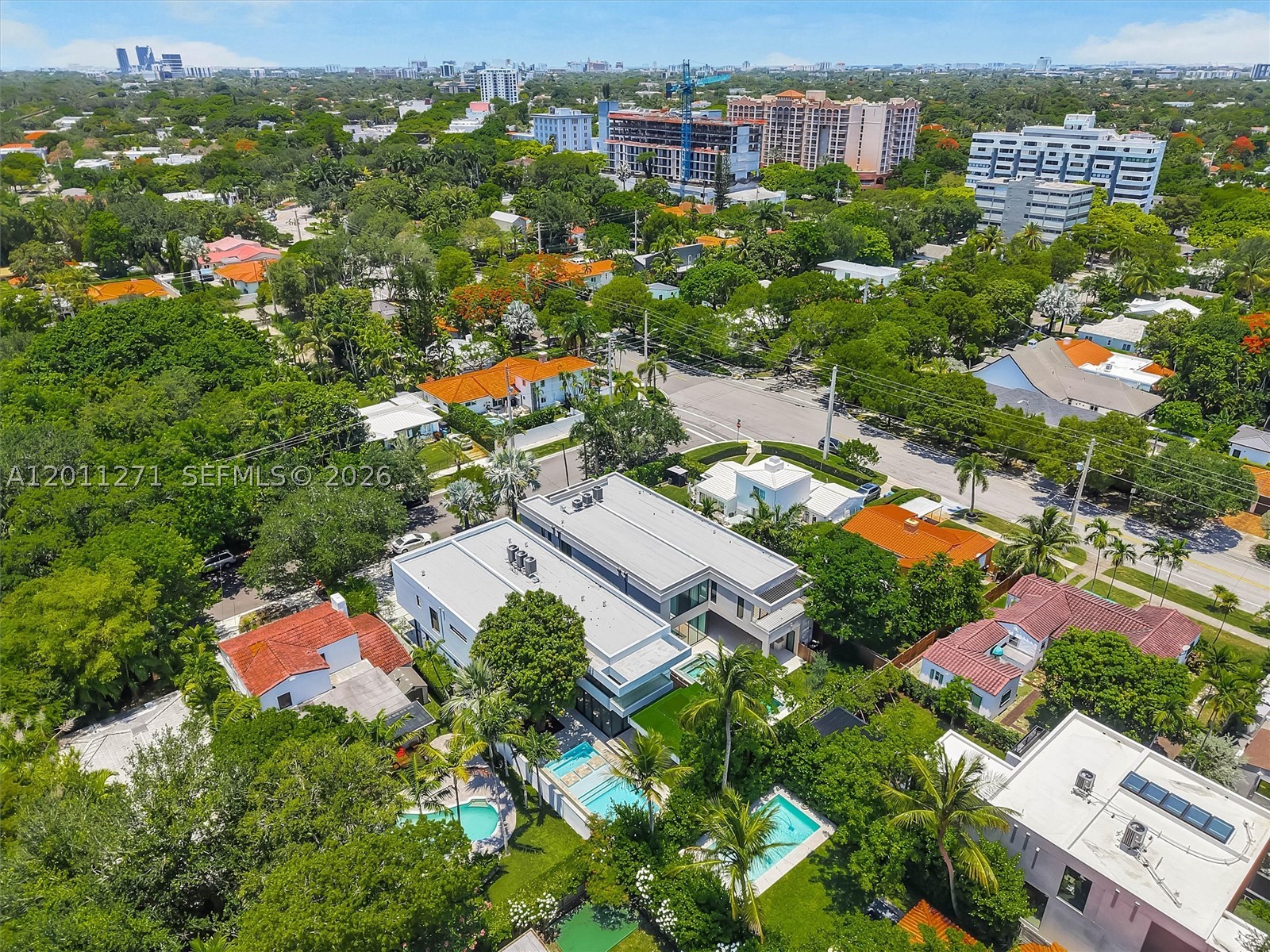 125 SW 29th Rd, Miami FL 33129