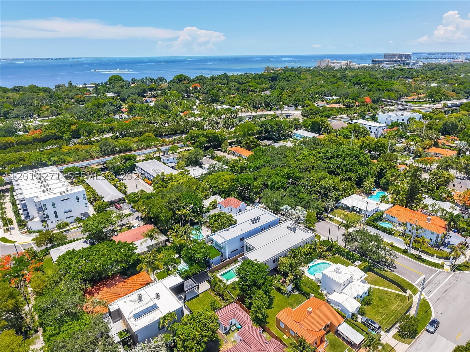 125 SW 29th Rd, Miami FL 33129