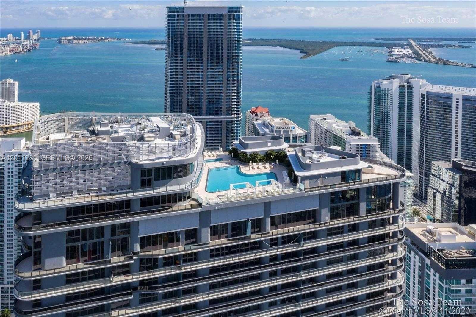 1000 Brickell Plz #4301, Miami FL 33131