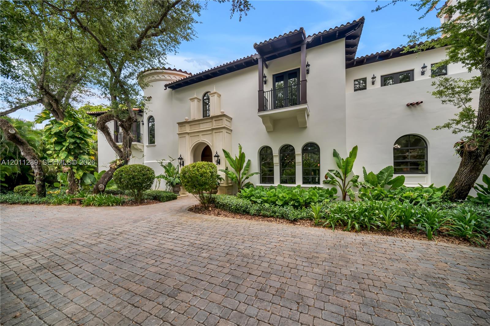 8301 SW 53rd Ave, Miami FL 33143