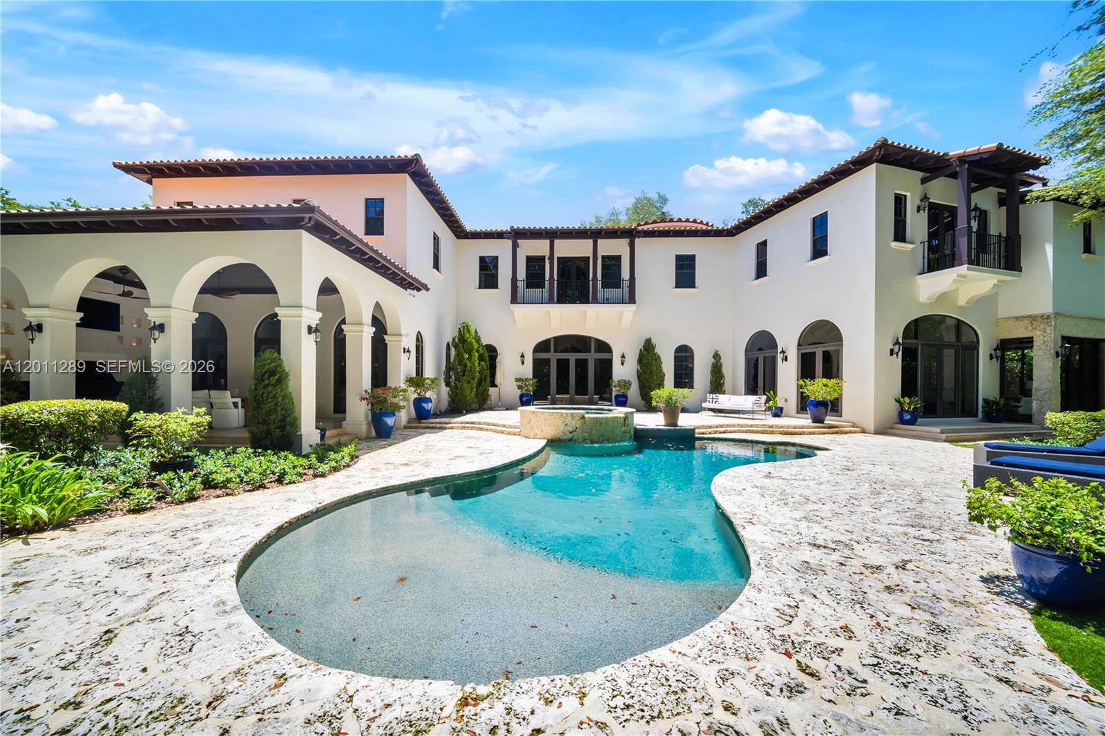 8301 SW 53rd Ave, Miami FL 33143