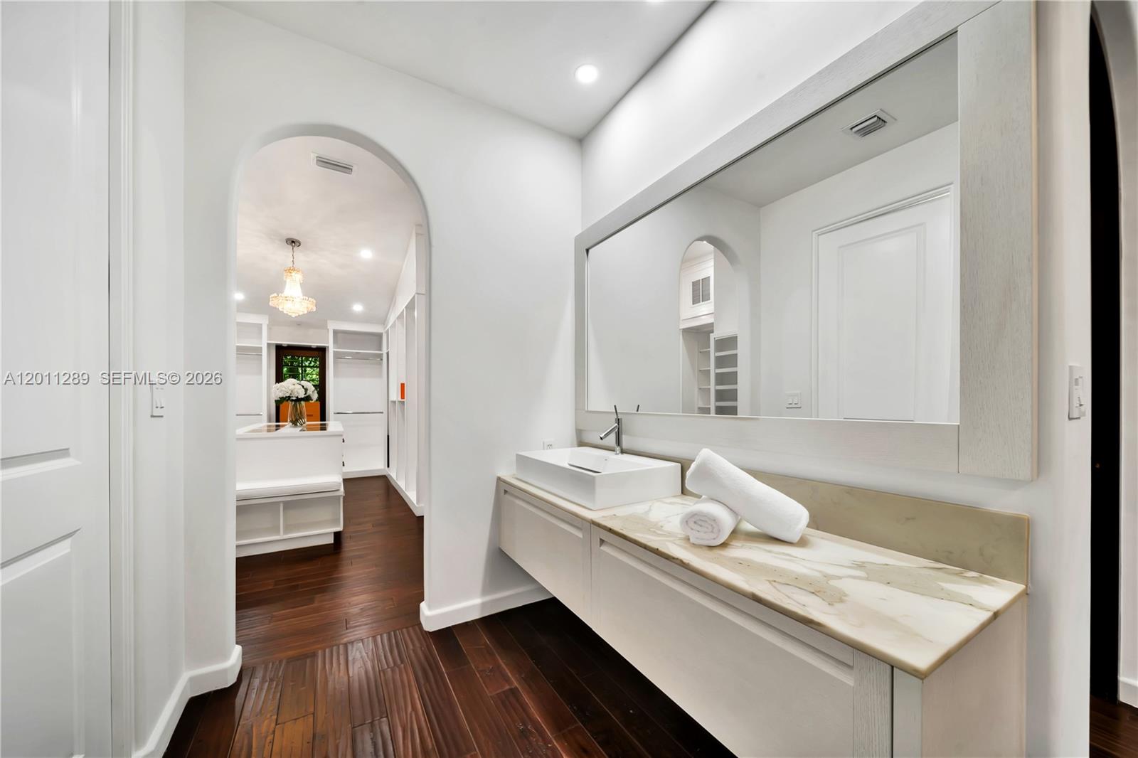 8301 SW 53rd Ave, Miami FL 33143