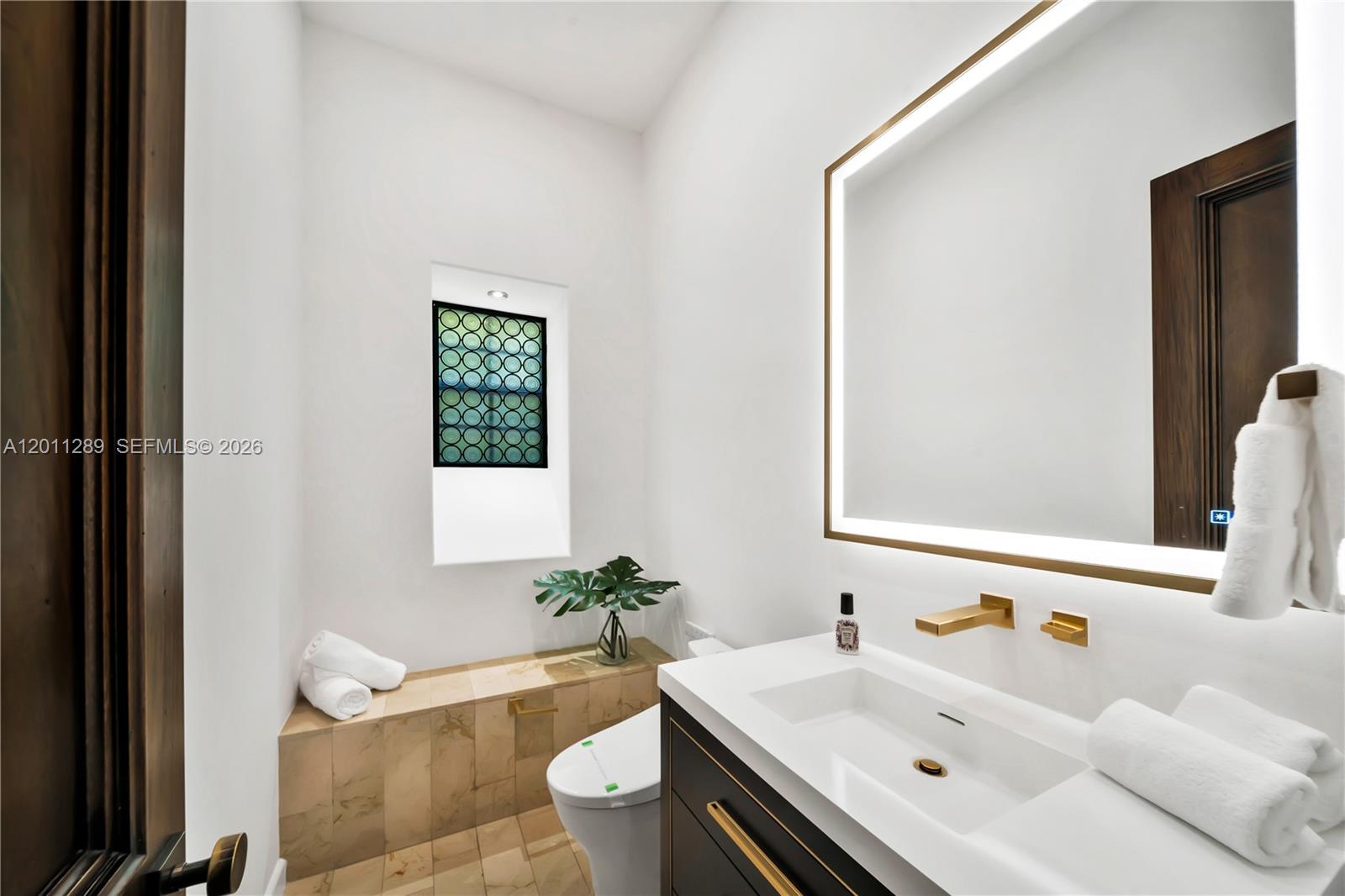 8301 SW 53rd Ave, Miami FL 33143