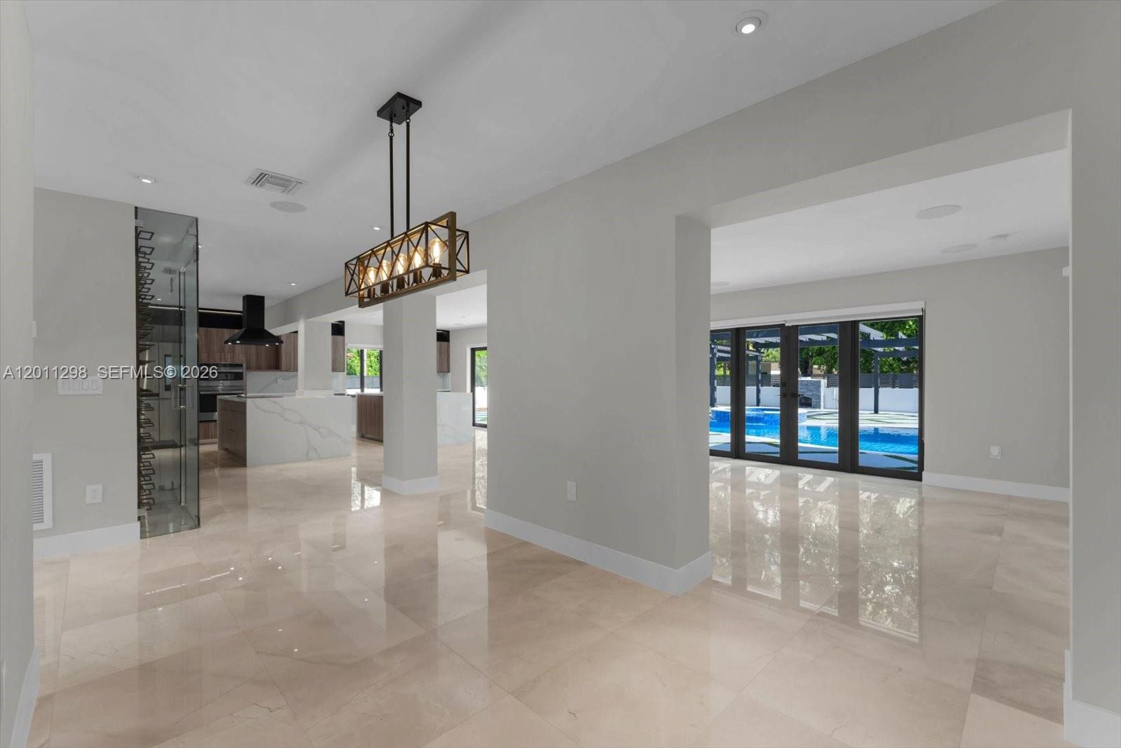 29 NE 95th St, Miami Shores FL 33138