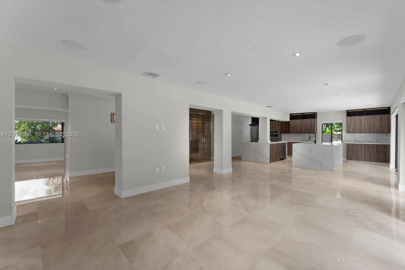 29 NE 95th St, Miami Shores FL 33138