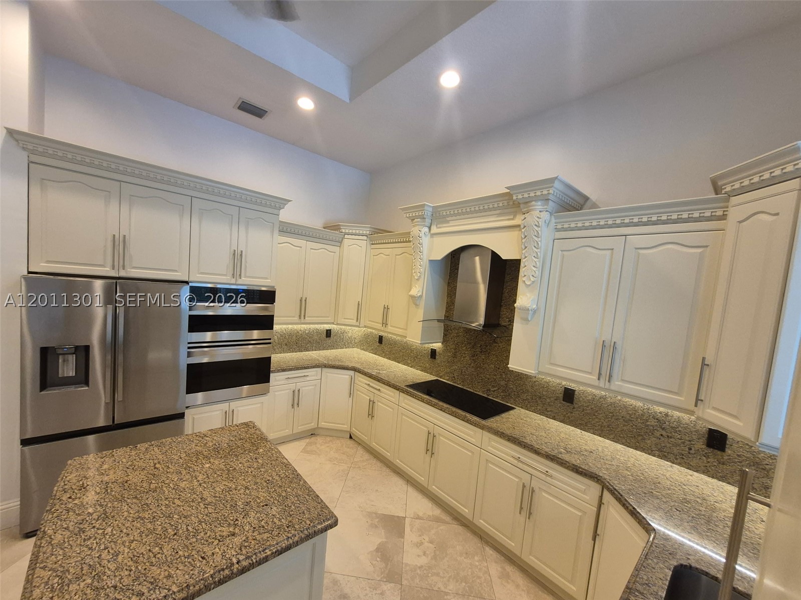 7625 SW 75th Ave #0, Miami FL 33143