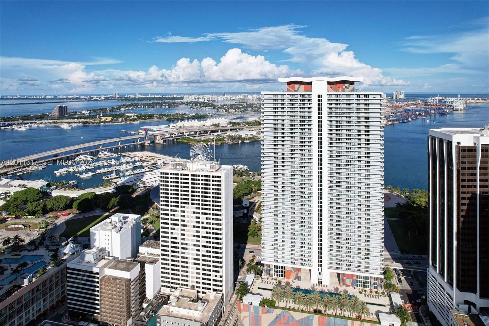 50 Biscayne Blvd #4405, Miami FL 33132