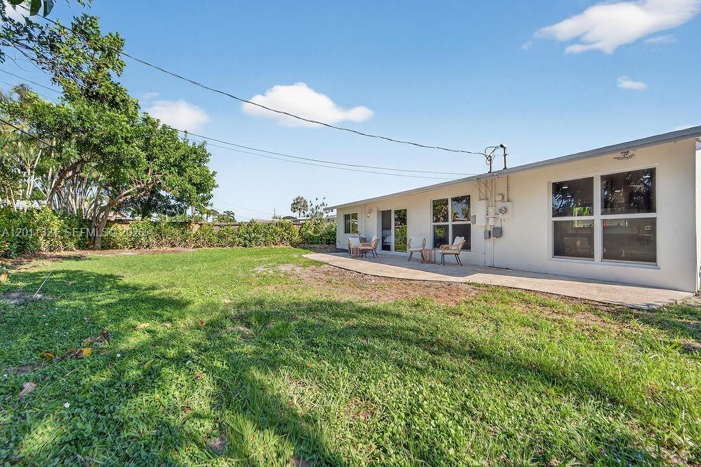 756 Cinnamon Rd, North Palm Beach FL 33408