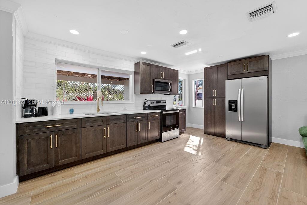 756 Cinnamon Rd, North Palm Beach FL 33408