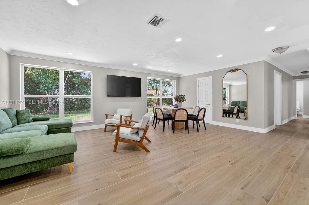 756 Cinnamon Rd, North Palm Beach FL 33408