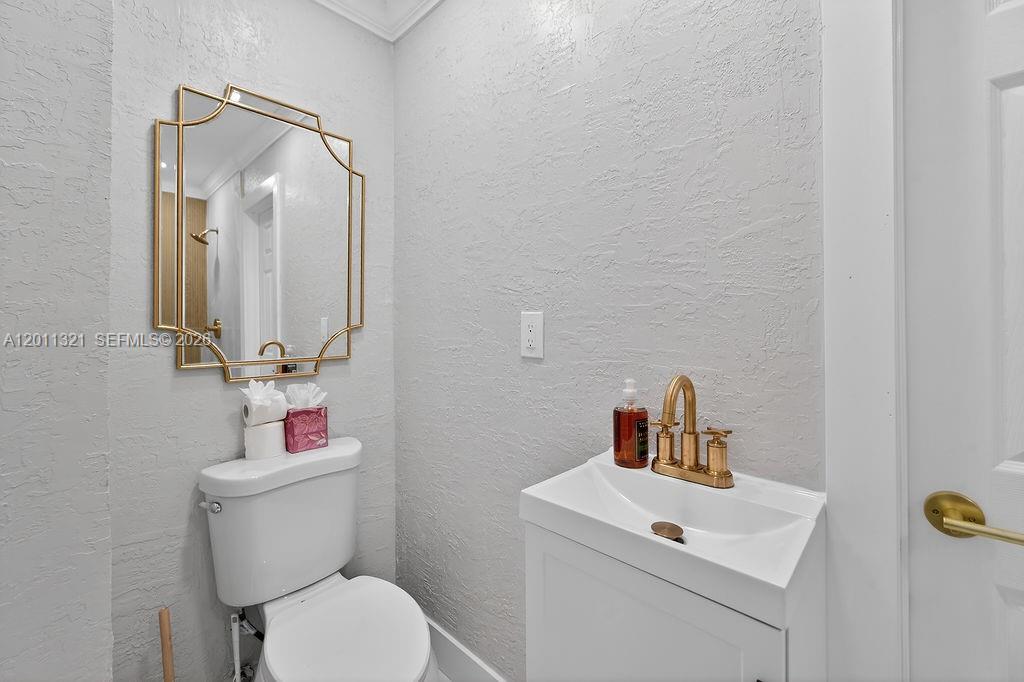 756 Cinnamon Rd, North Palm Beach FL 33408