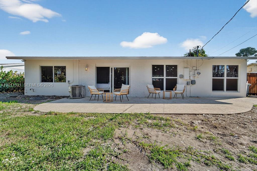 756 Cinnamon Rd, North Palm Beach FL 33408