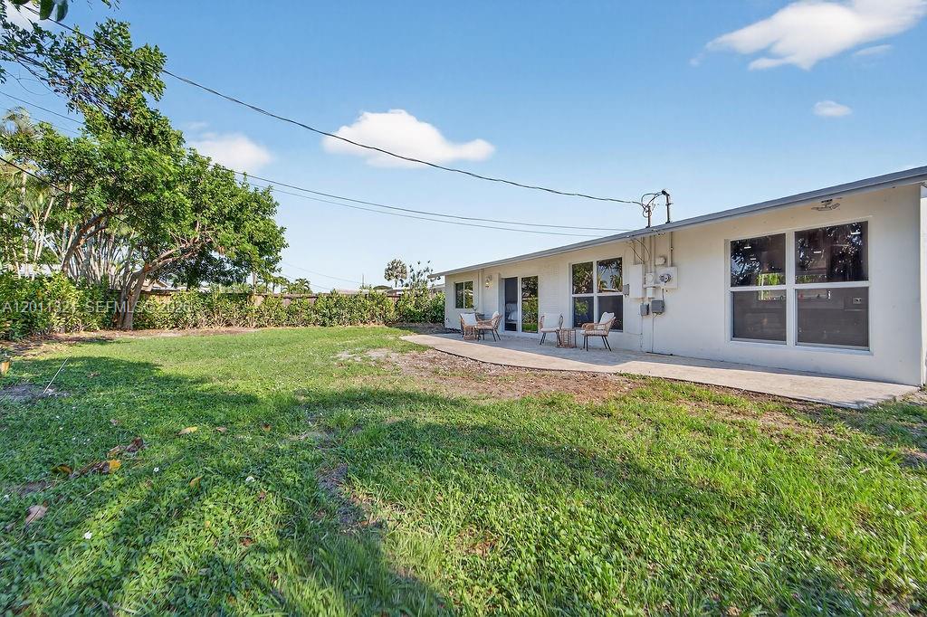 756 Cinnamon Rd, North Palm Beach FL 33408
