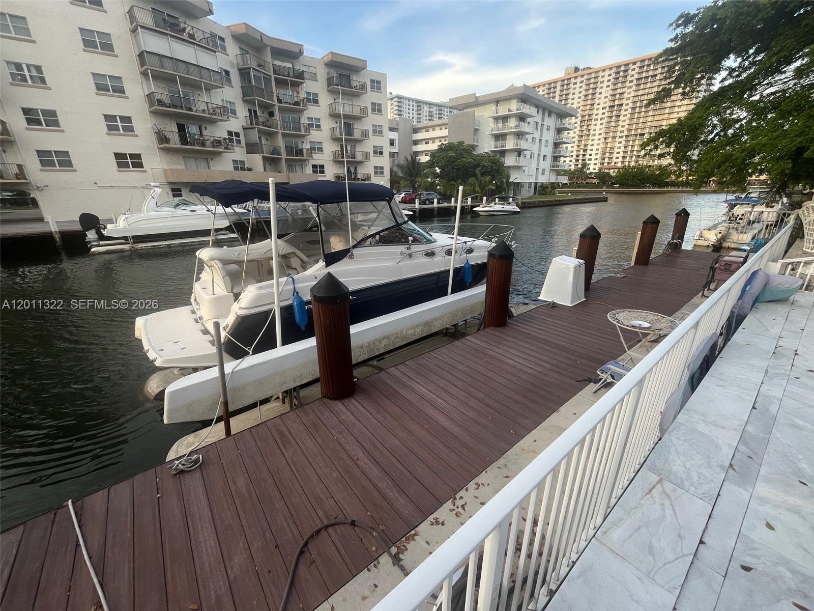 3915 NE 168th St #3915, North Miami Beach FL 33160