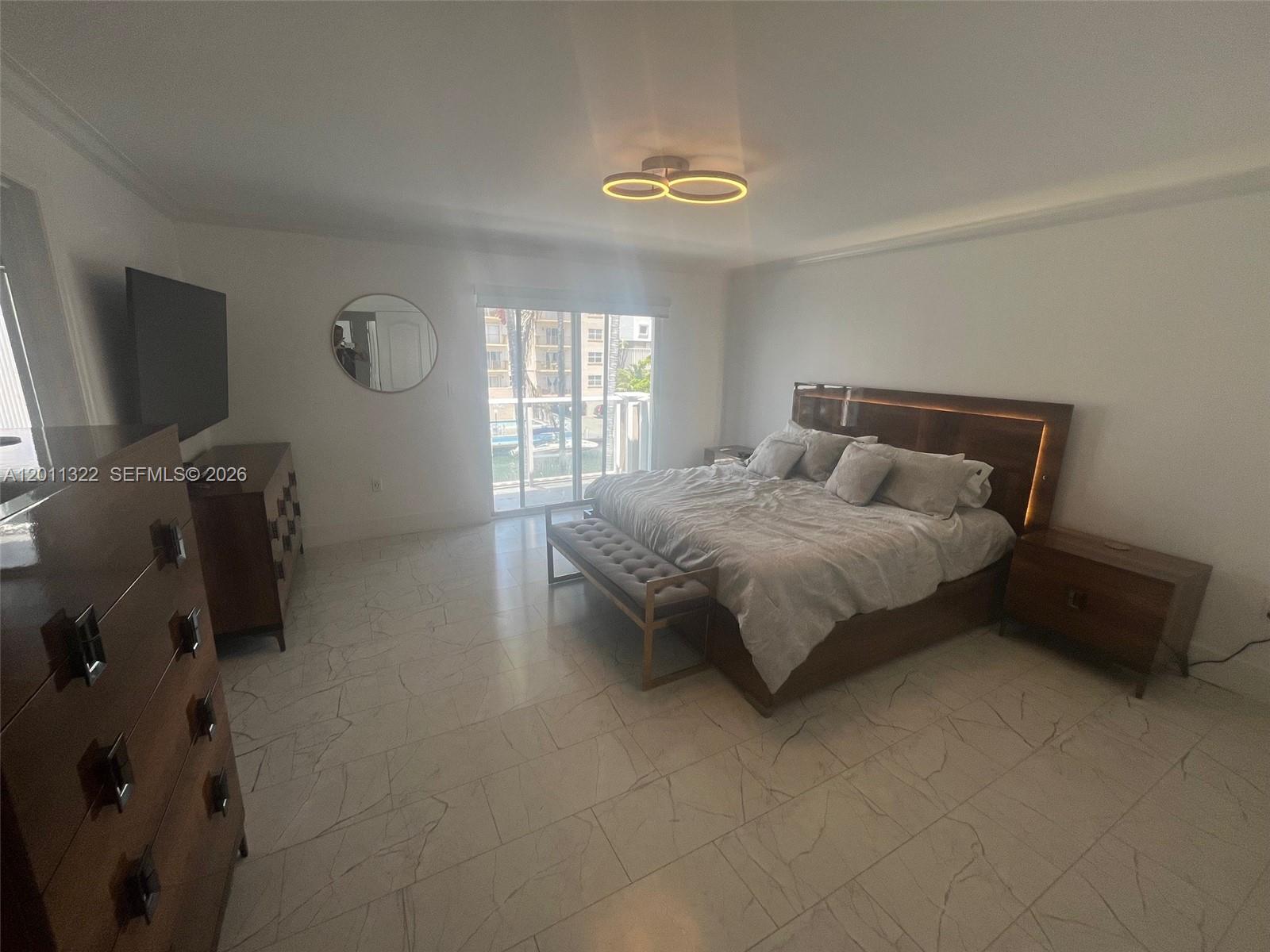 3915 NE 168th St #3915, North Miami Beach FL 33160