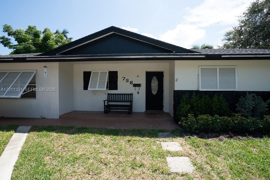 736 Prosperity Farms Rd, North Palm Beach FL 33408