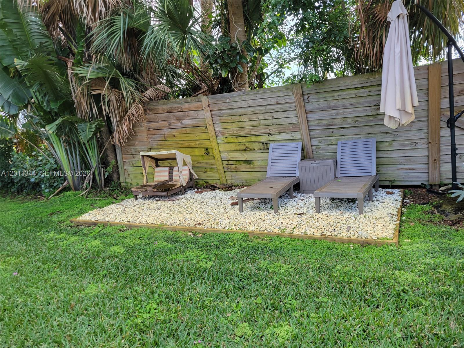 913 Lighthouse Dr, North Palm Beach FL 33408