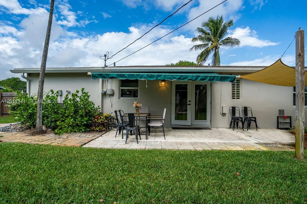 913 Lighthouse Dr, North Palm Beach FL 33408
