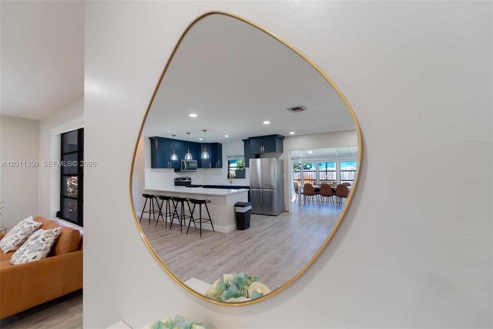 712 Tradewind Dr, North Palm Beach FL 33408