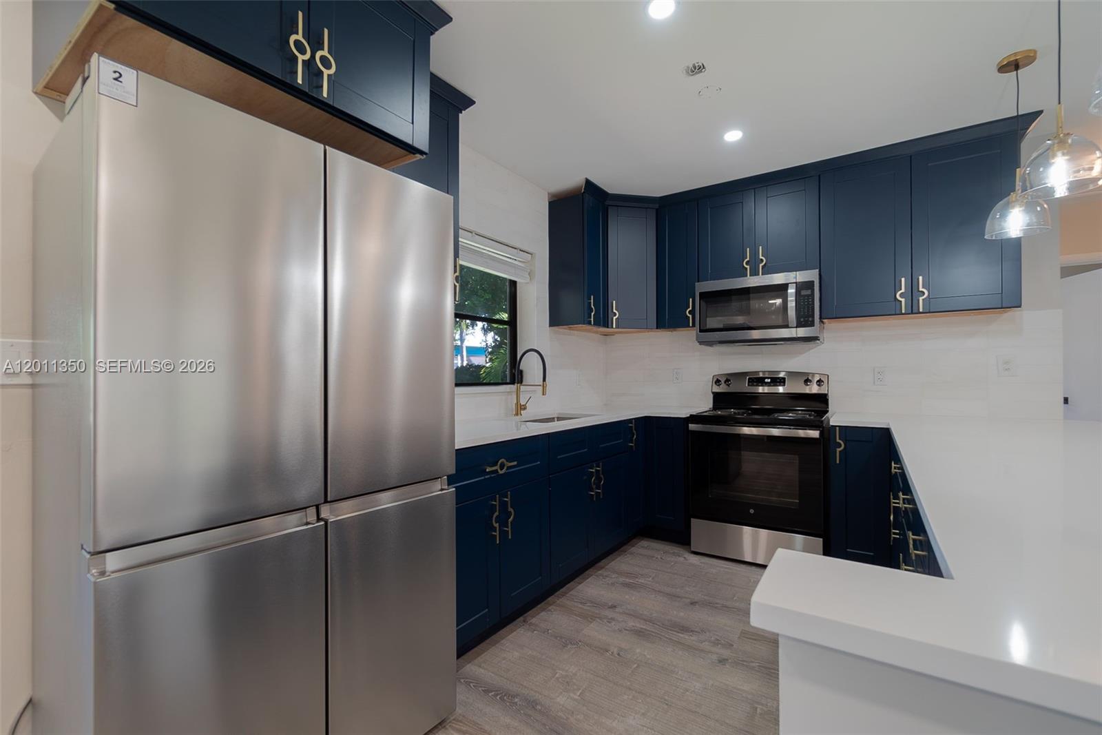 712 Tradewind Dr, North Palm Beach FL 33408